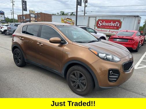 Burnished Copper 2019 Kia Sportage LX