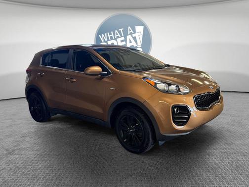 Burnished Copper 2019 Kia Sportage LX