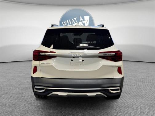 2022 Kia Seltos EX