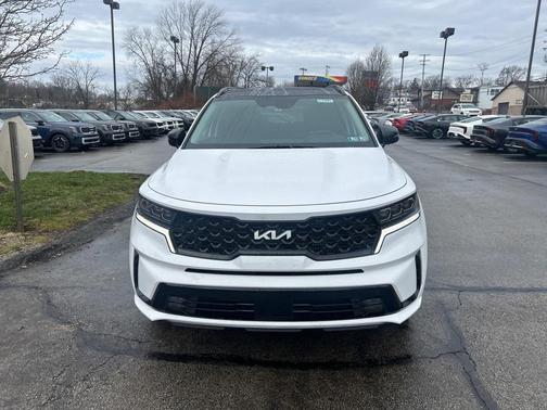 2023 Kia Sorento SX
