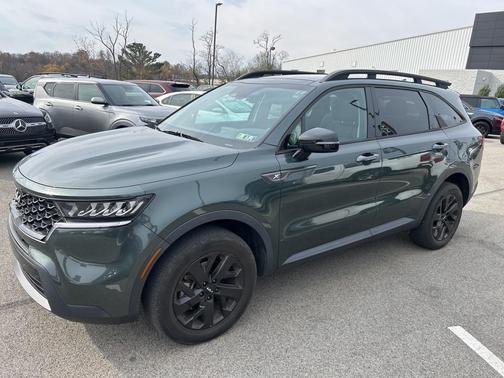 2023 Kia Sorento S