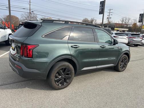 2023 Kia Sorento S