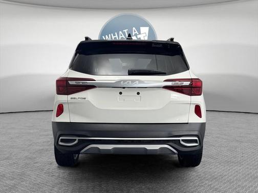 2022 Kia Seltos S