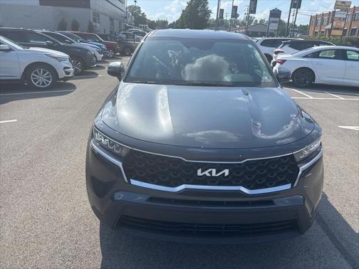 2022 Kia Sorento LX