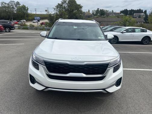 2023 Kia Seltos S