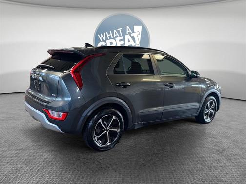 2023 Kia Niro EX