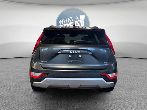 2023 Kia Niro EX