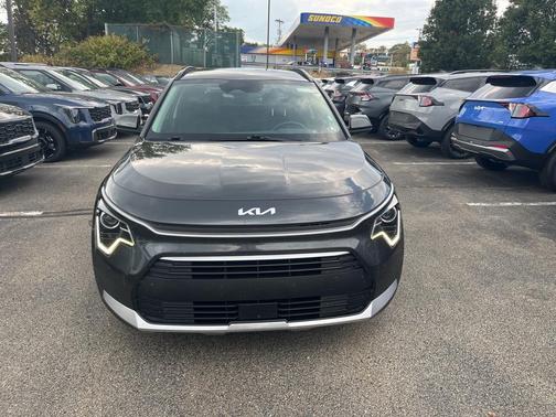 2023 Kia Niro EX
