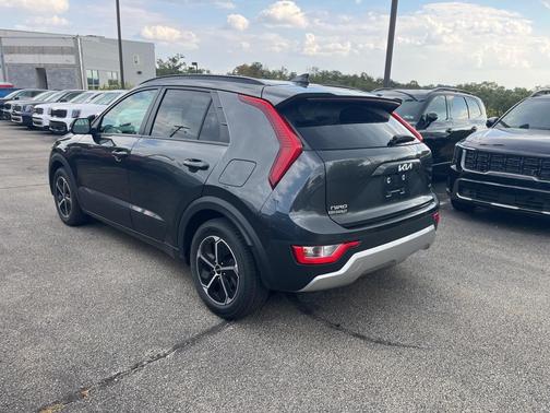 2023 Kia Niro EX