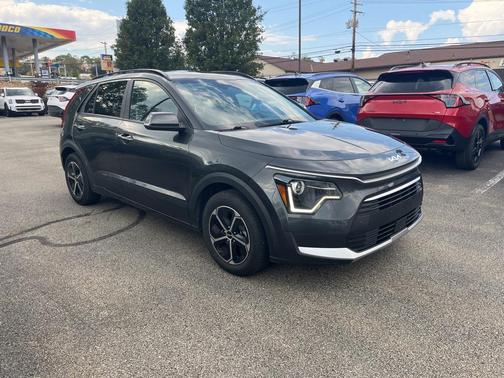 2023 Kia Niro EX