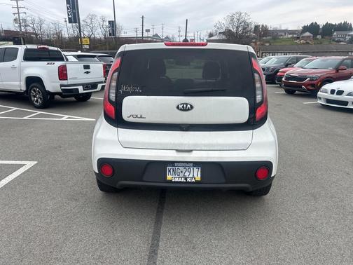 2018 Kia Soul Base