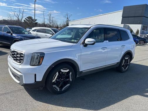 2024 Kia Telluride S