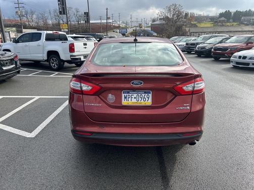 2014 Ford Fusion Hybrid SE