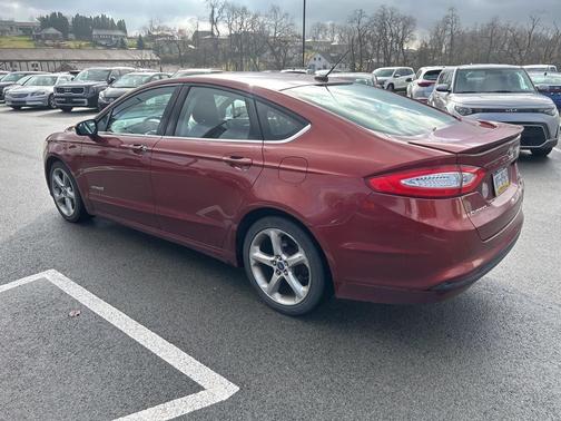 2014 Ford Fusion Hybrid SE