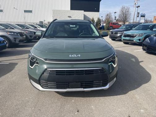 2023 Kia Niro EX
