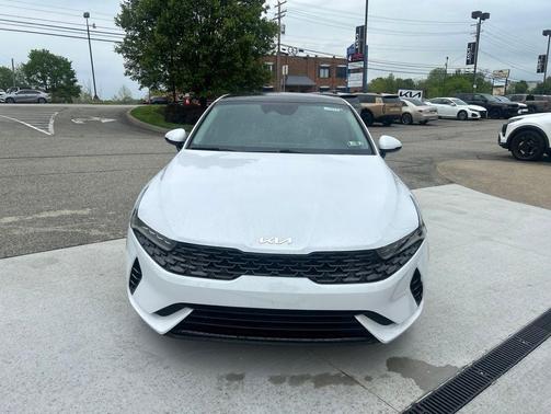 Glacial White Pearl 2023 Kia K5 EX