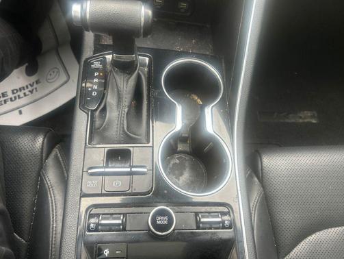 Glacial White Pearl 2023 Kia K5 EX