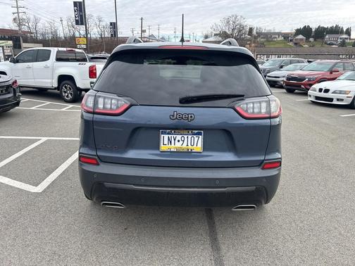 2021 Jeep Cherokee Latitude Lux