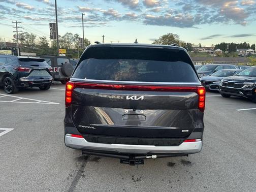 2025 Kia Carnival Hybrid EX