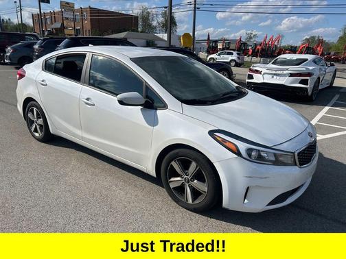 Snow White Pearl 2018 Kia Forte LX