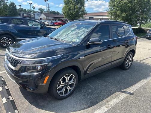 2023 Kia Seltos EX