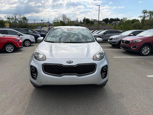 Sparkling Silver 2019 Kia Sportage LX