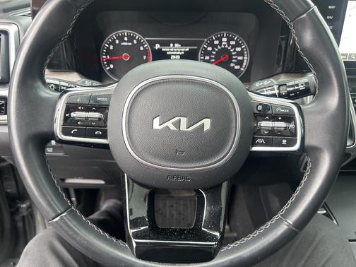 2023 Kia Sorento EX