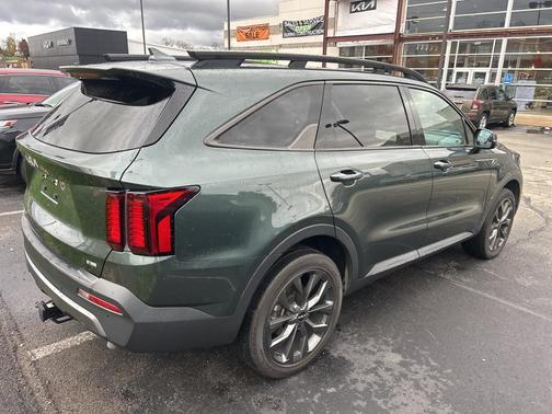 2023 Kia Sorento EX