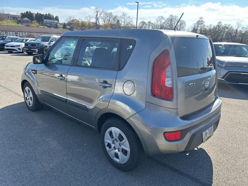 2013 Kia Soul Base