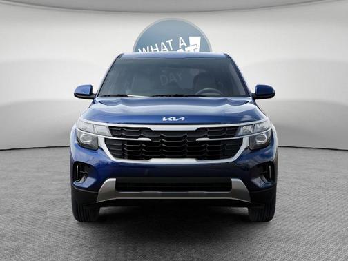 Dark Ocean Blue 2026 Kia Seltos LX