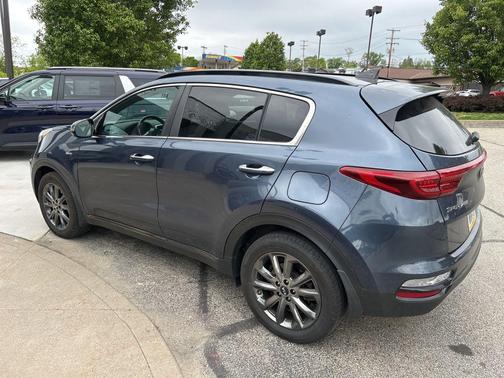 Pacific Blue 2020 Kia Sportage S