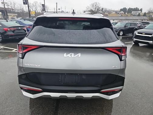 2024 Kia Sportage EX