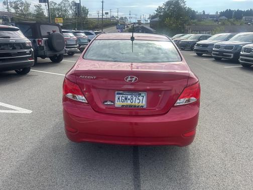 2016 Hyundai Accent SE