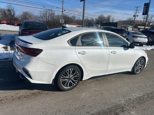 2023 Kia Forte GT-Line