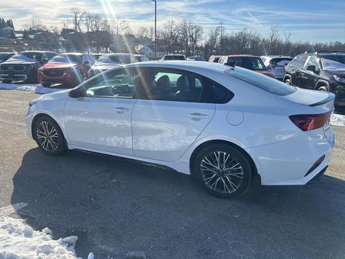 2023 Kia Forte GT-Line