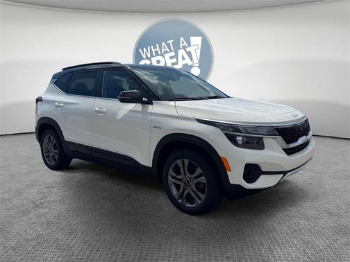 2022 Kia Seltos S