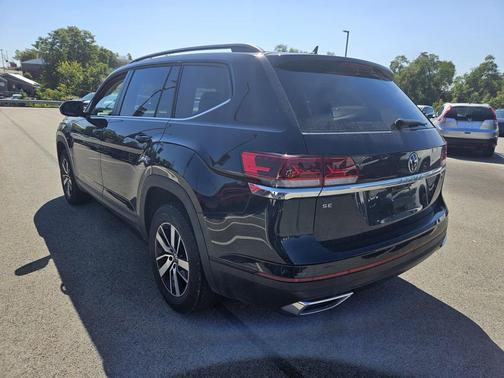 2023 Volkswagen Atlas 2.0T SE