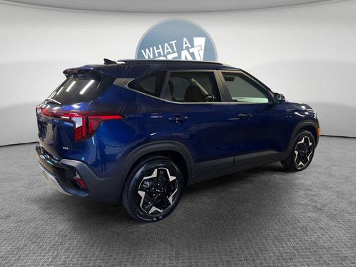 Dark Ocean Blue 2024 Kia Seltos EX