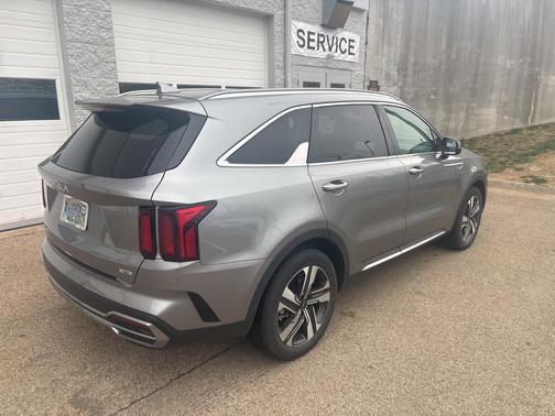 2023 Kia Sorento Hybrid EX