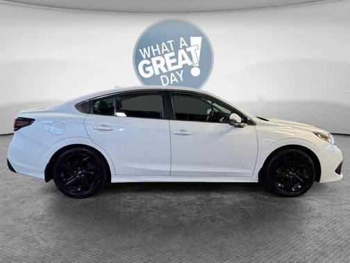 Crystal White Pearl 2020 Subaru Legacy Limited