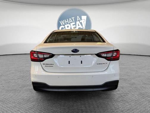 Crystal White Pearl 2020 Subaru Legacy Limited