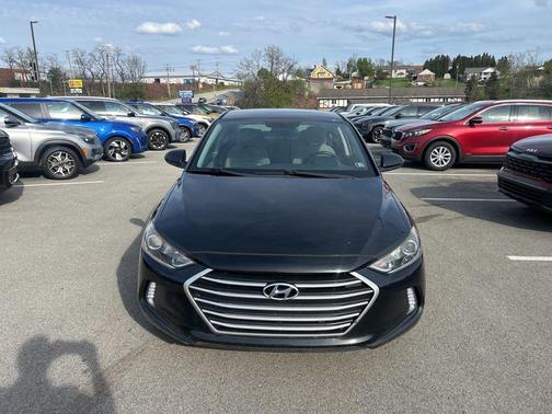 Phantom Black 2017 Hyundai ELANTRA SE