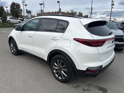 2022 Kia Sportage S