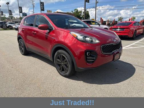 Hyper Red 2018 Kia Sportage LX