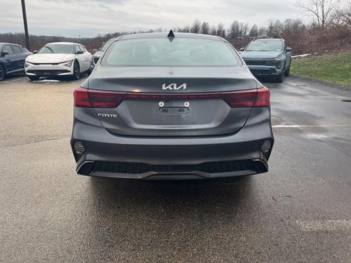 2024 Kia Forte LXS