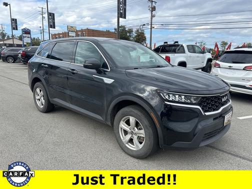 2022 Kia Sorento LX