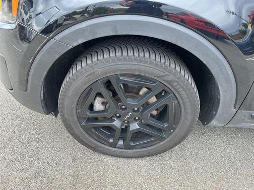 Ebony Black 2024 Kia Telluride SX X-Line