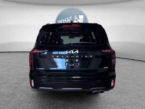 Ebony Black 2024 Kia Telluride SX X-Line