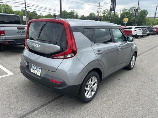 2022 Kia Soul LX