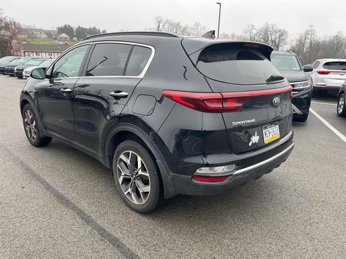 2022 Kia Sportage EX